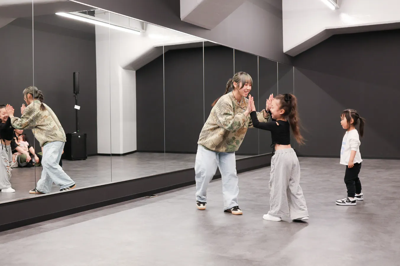 dance studio image